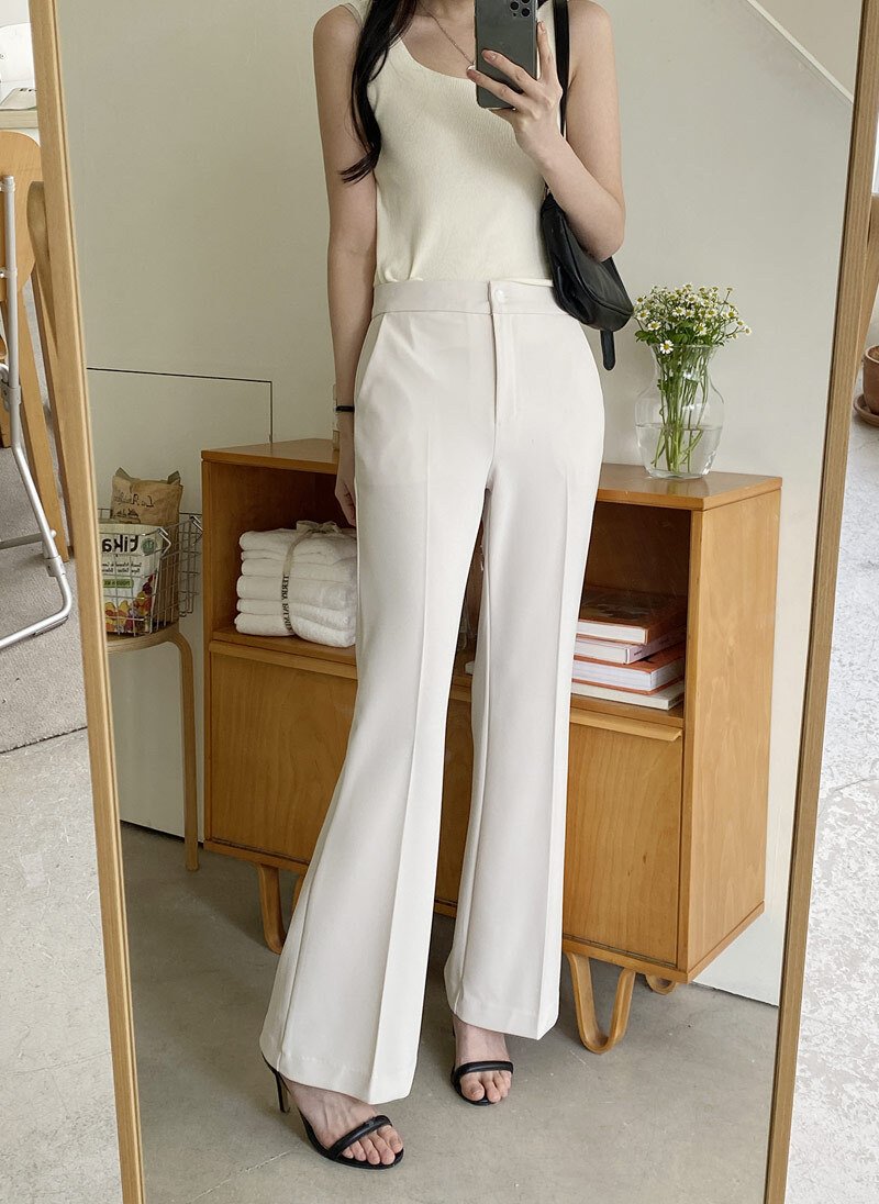 Summer Ugg Bootcut Slacks (~6/8)