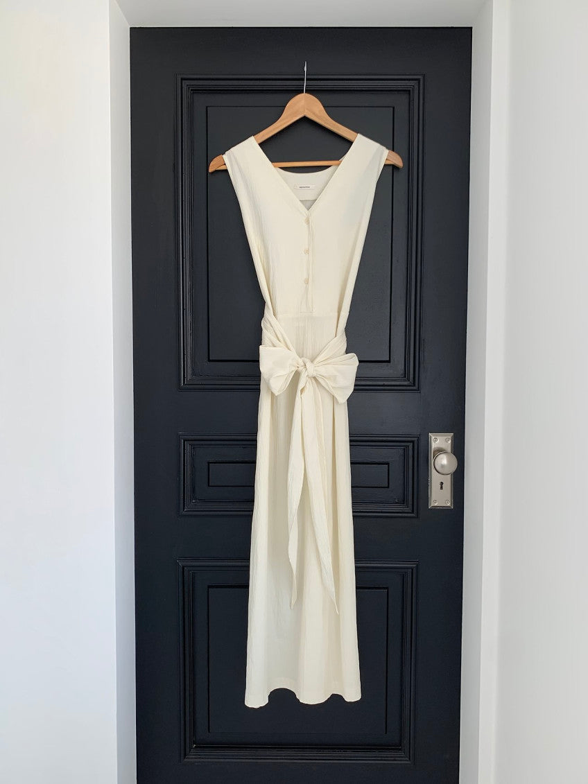 * Dove Sleeveless Maxi Dress