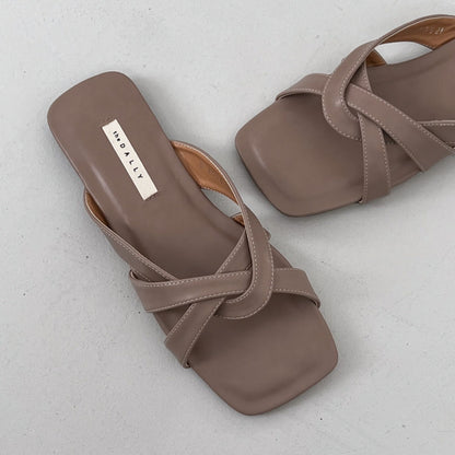 *Woven Strap Flat Slippers