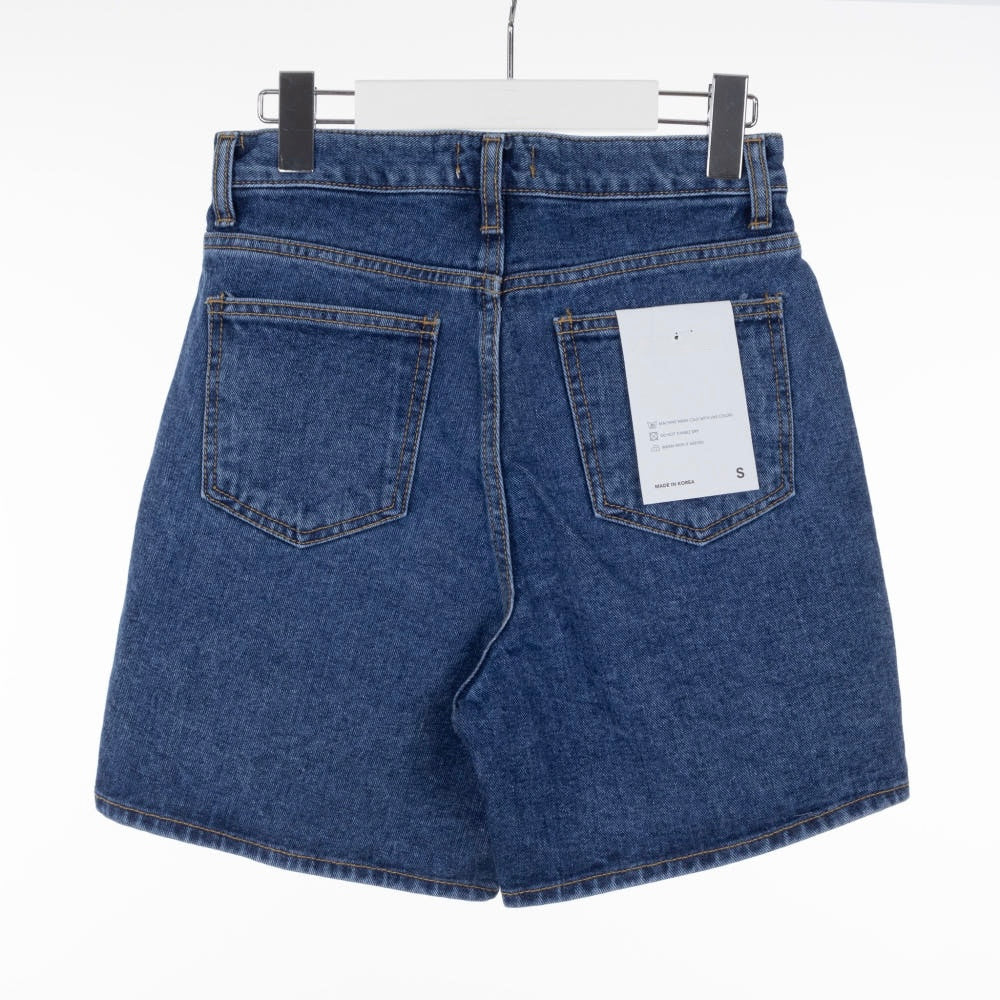 *  Simple Denim Shorts