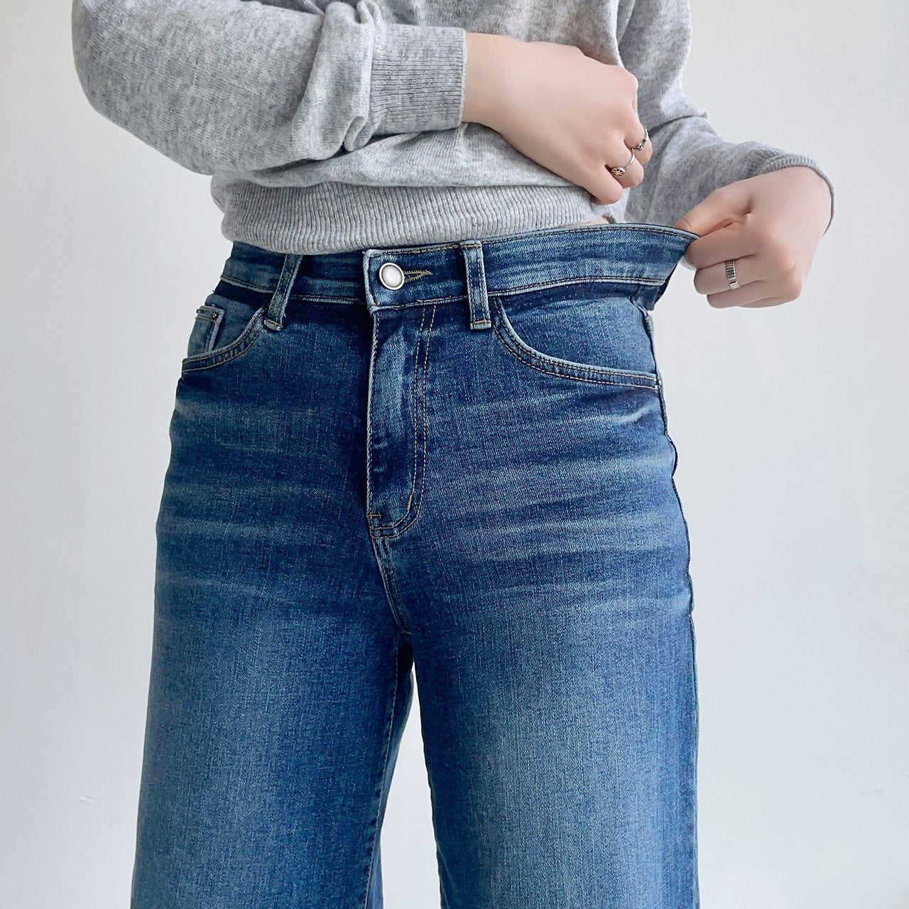 Banding Wide Flare Jeans (~9/5)