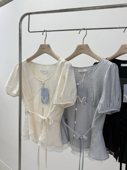 * Half Sleeve Shirring Blouse