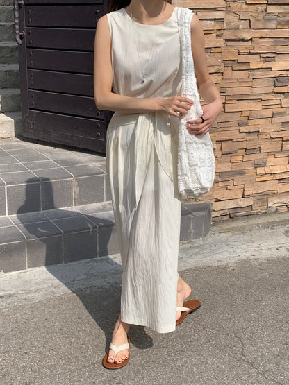 * Dove Sleeveless Maxi Dress