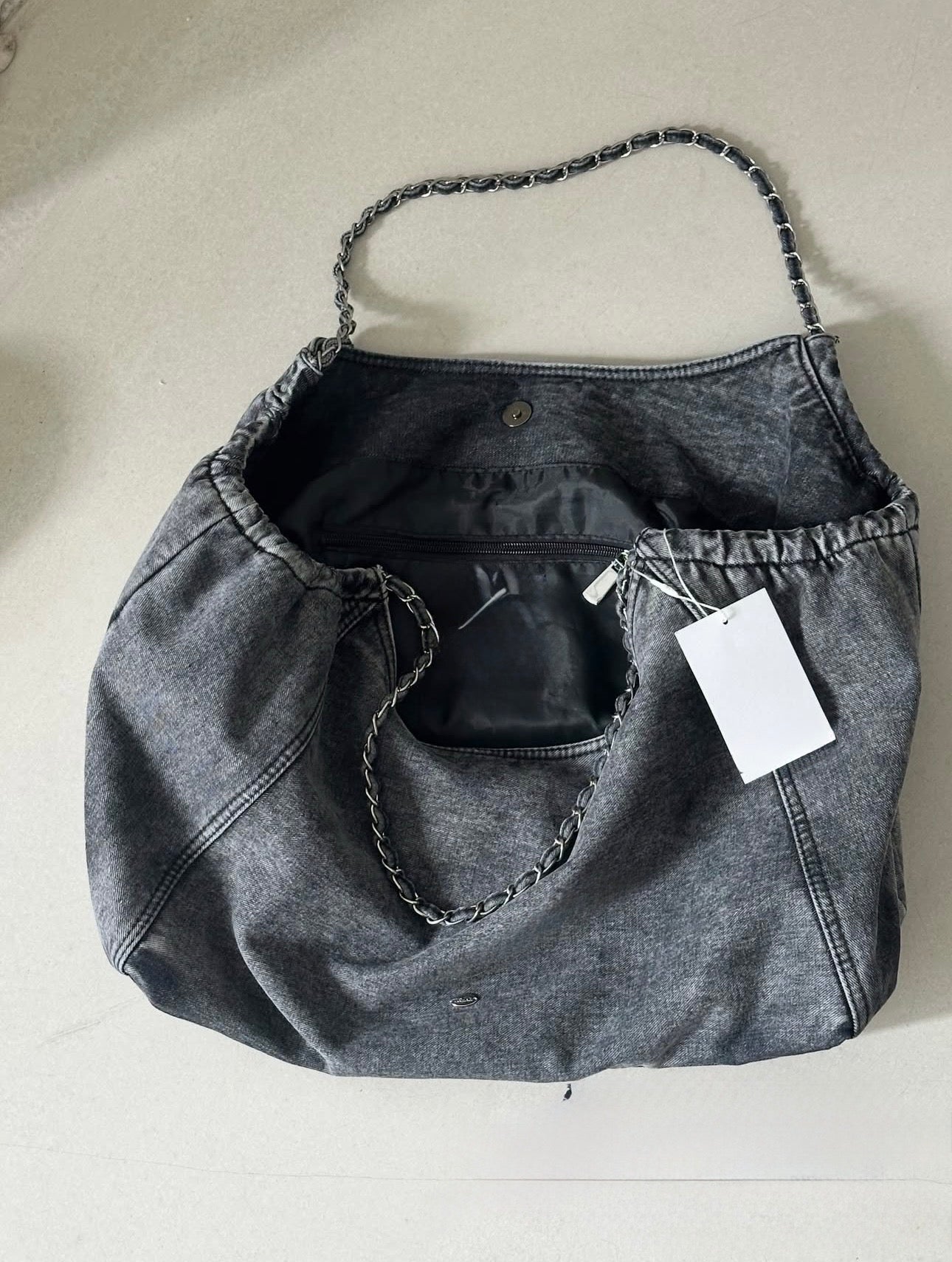 * Arc Big Shoulder Bag