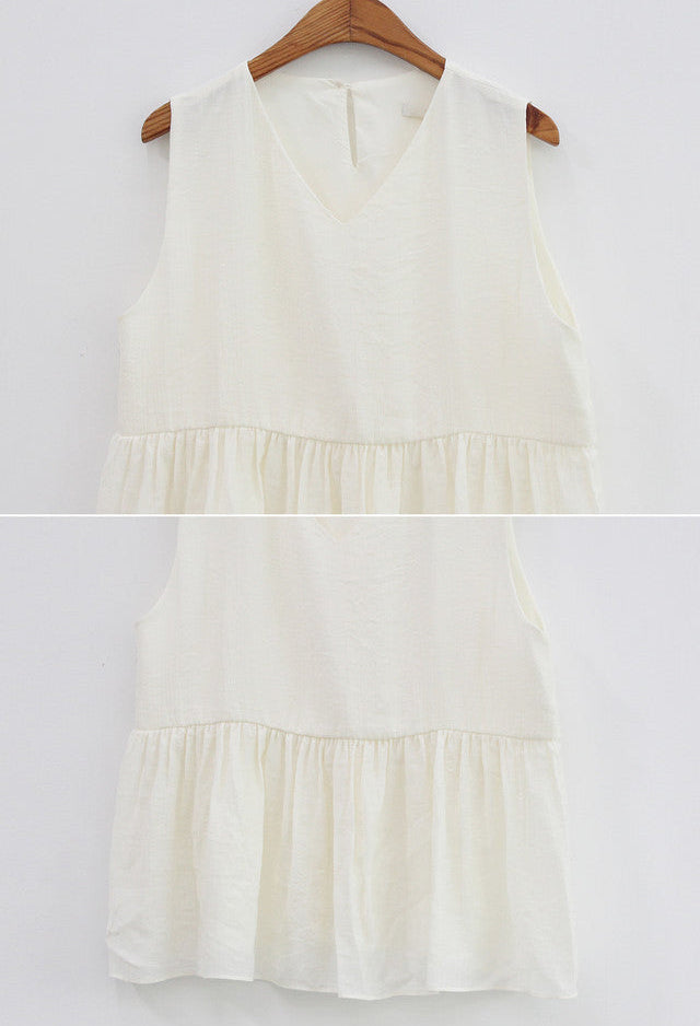 *Sleeveless Blouse & Skirt Set
