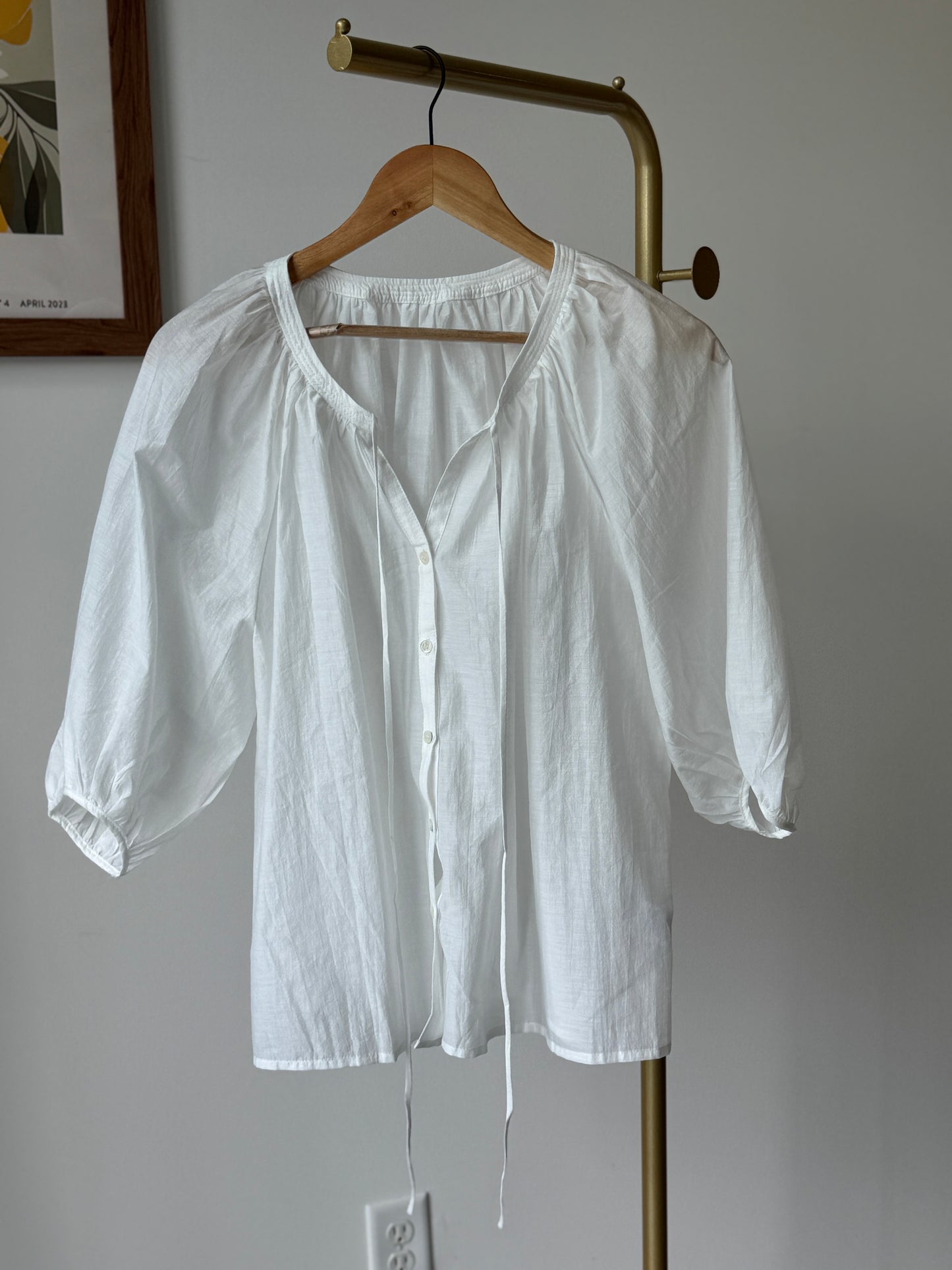 Tie-Neck Balloon Sleeve Blouse(~9/8)