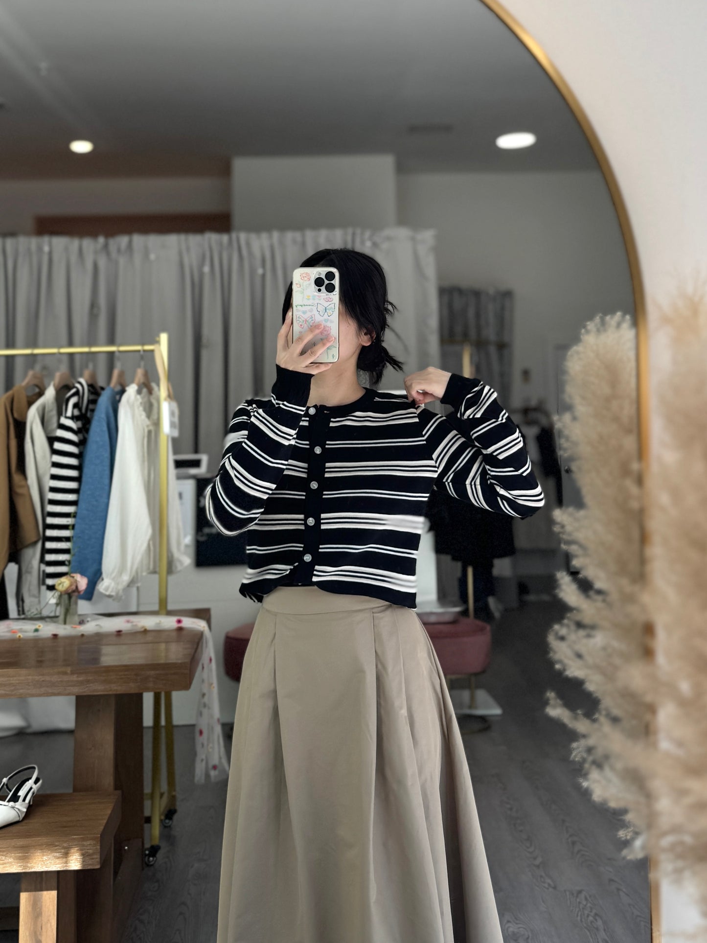Regular Stripe Cardigan - AdoreMeU