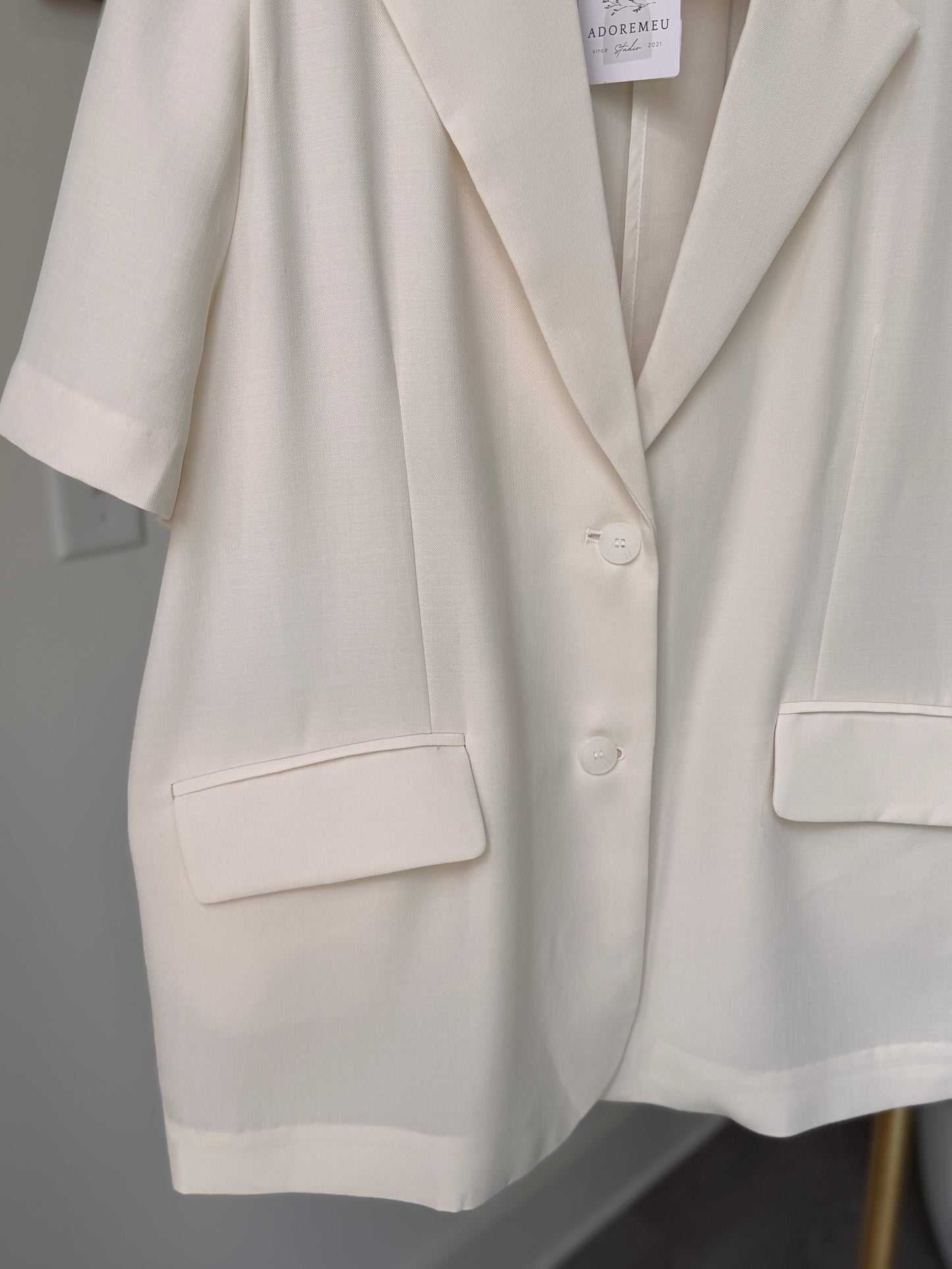 Summer Back Slit Jacket (~6/29)
