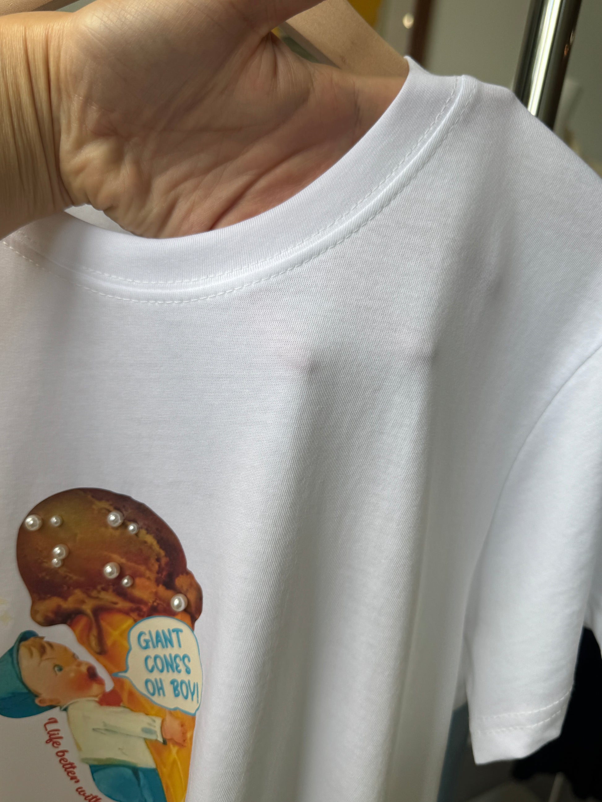 Baskin T-shirt - AdoreMeU