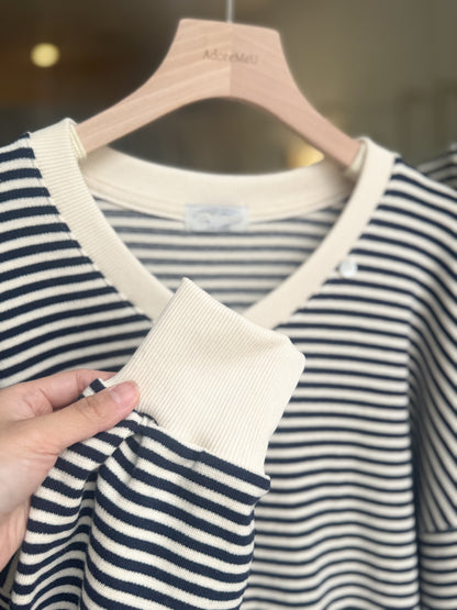 V Neck Stripe MTM - AdoreMeU