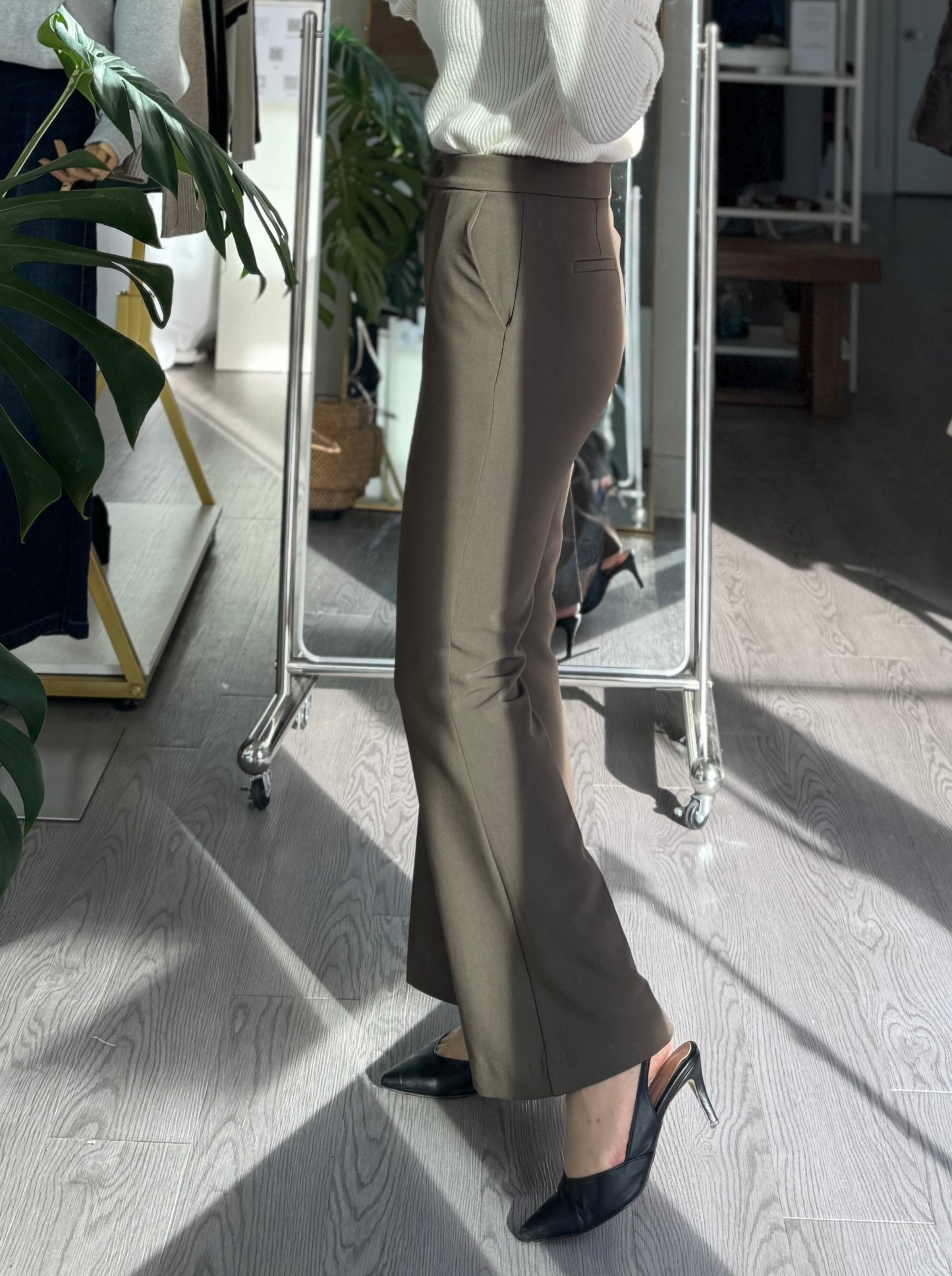 Capri Boots Cut Banding Slacks