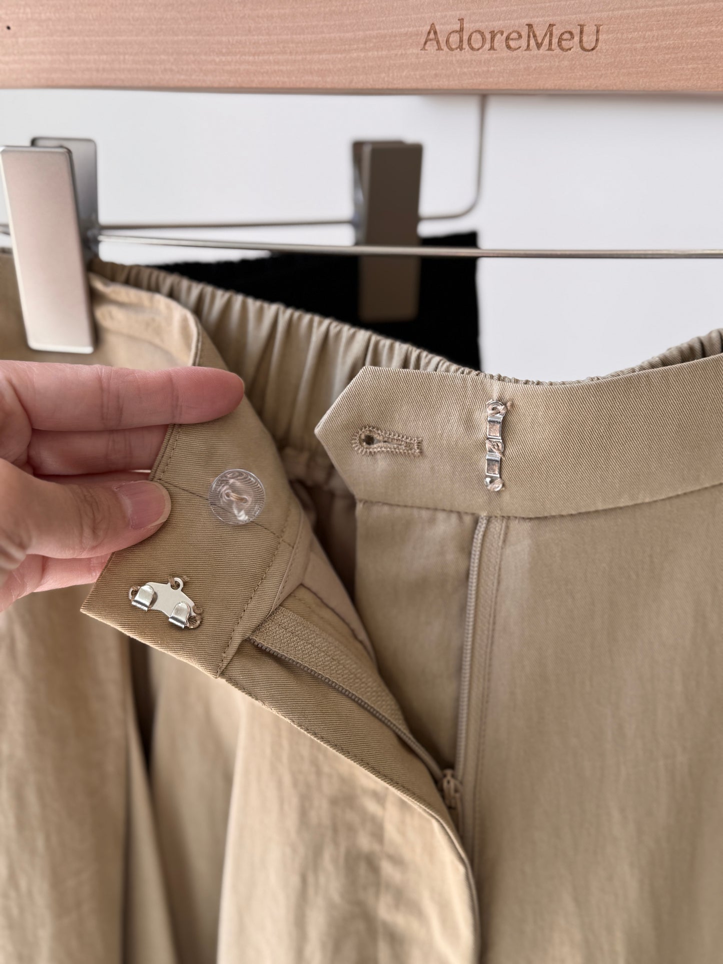 Two Pintuck Wide Pants (~3/31)