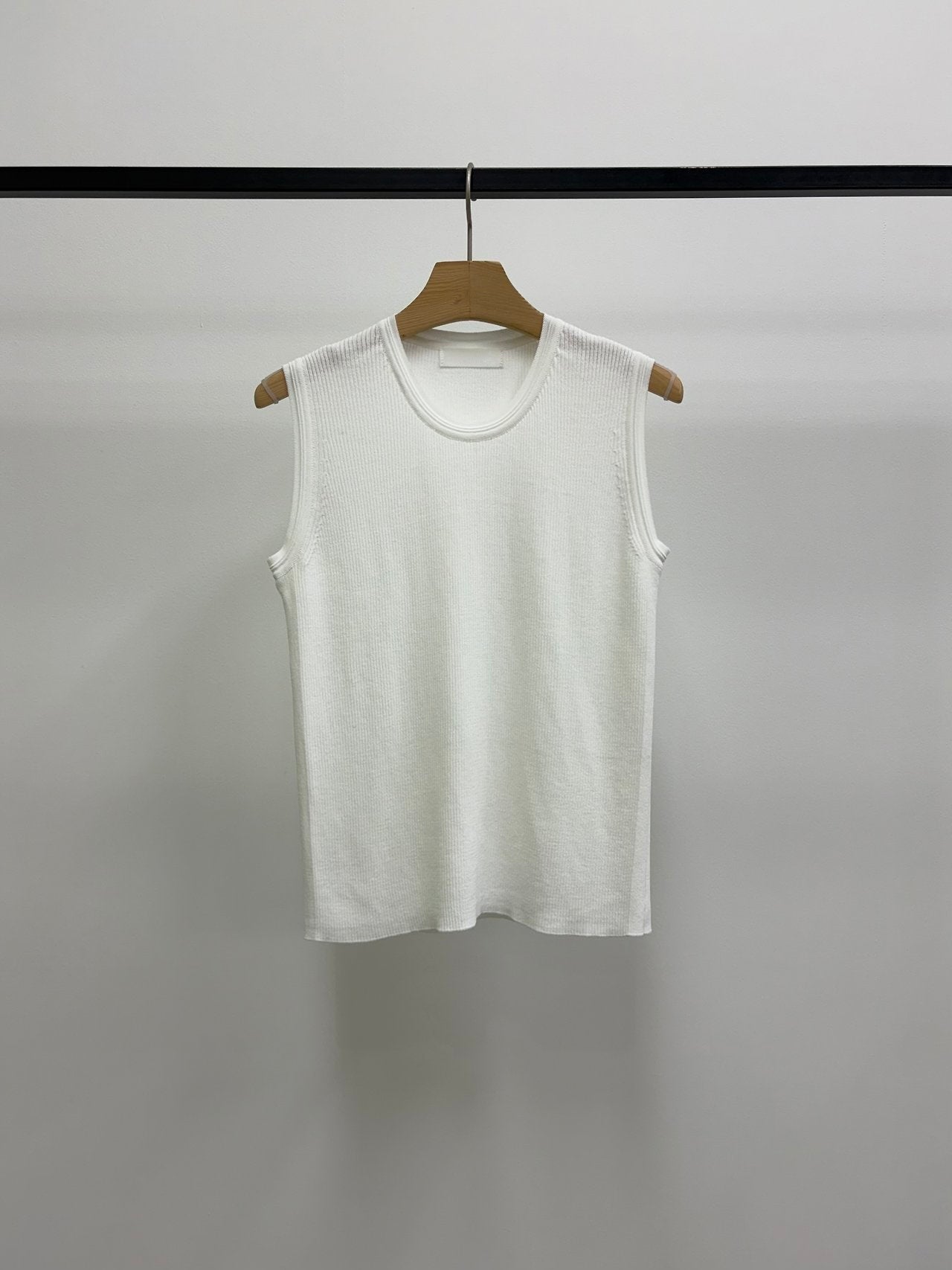 Sand U Neck Knit Tanktop(~7/29)