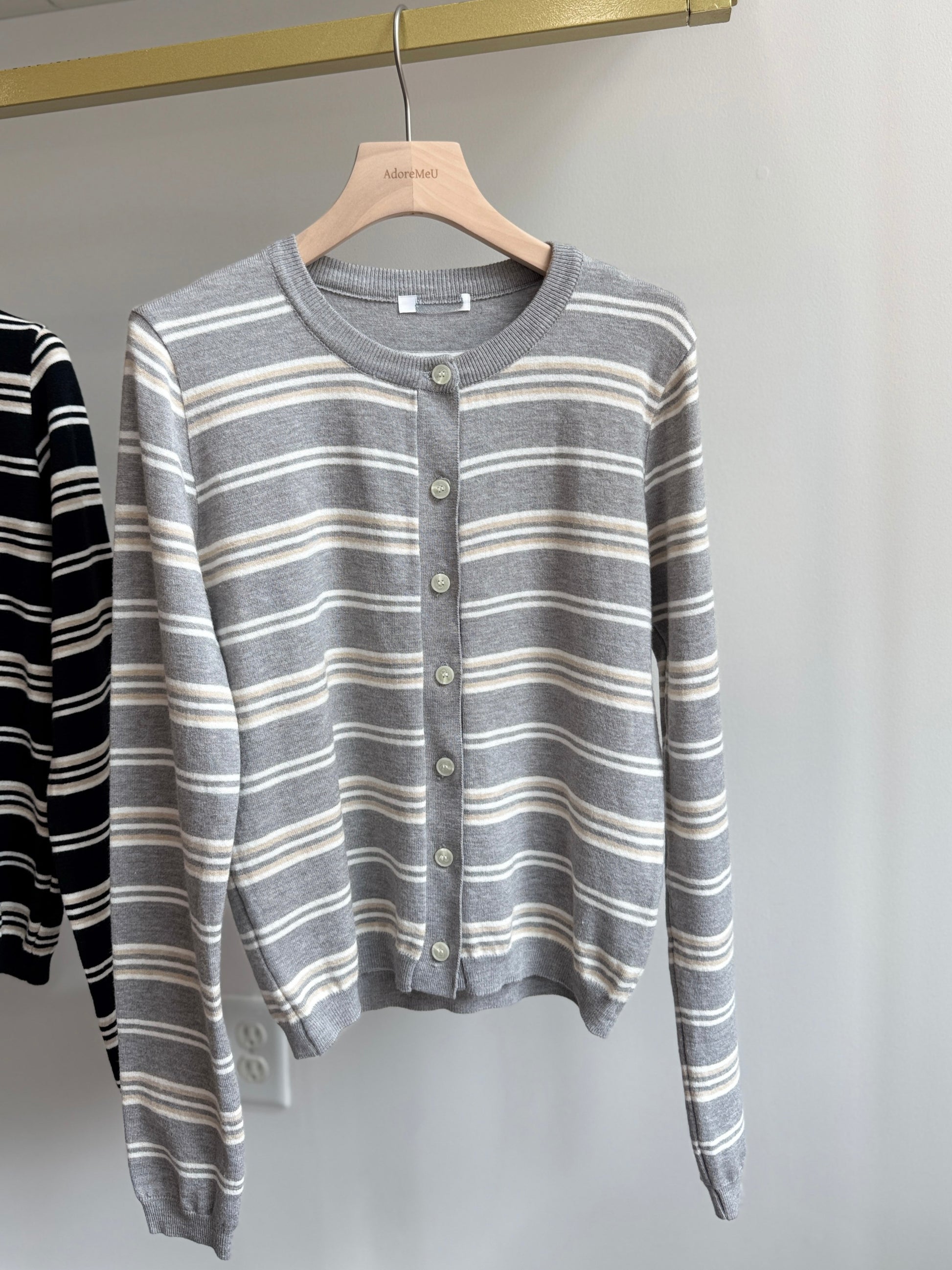 Regular Stripe Cardigan - AdoreMeU