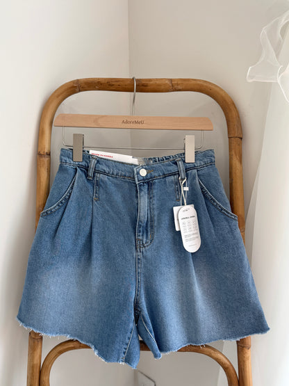 Pleated Denim Short - AdoreMeU