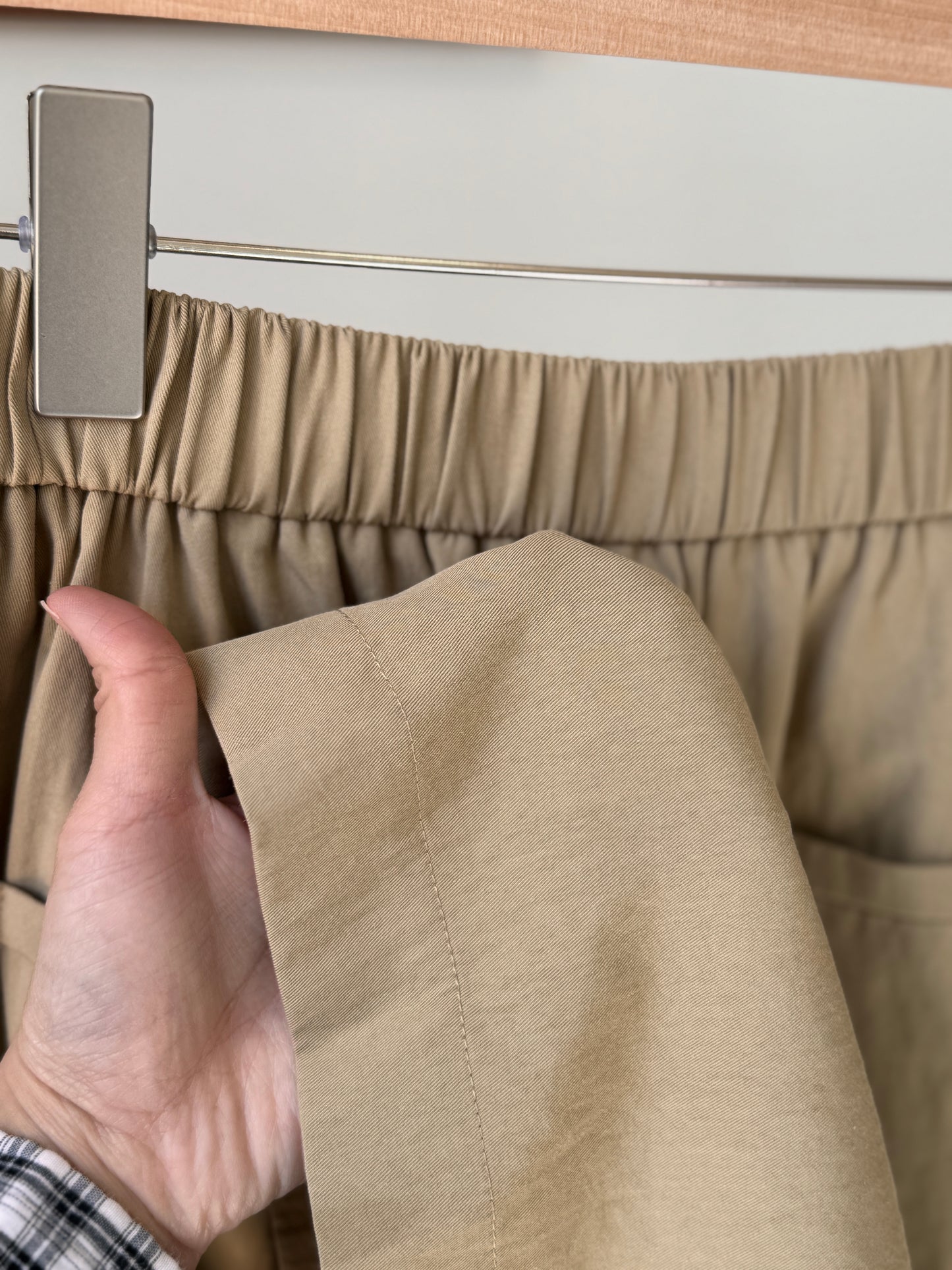 Two Pintuck Wide Pants (~3/31)