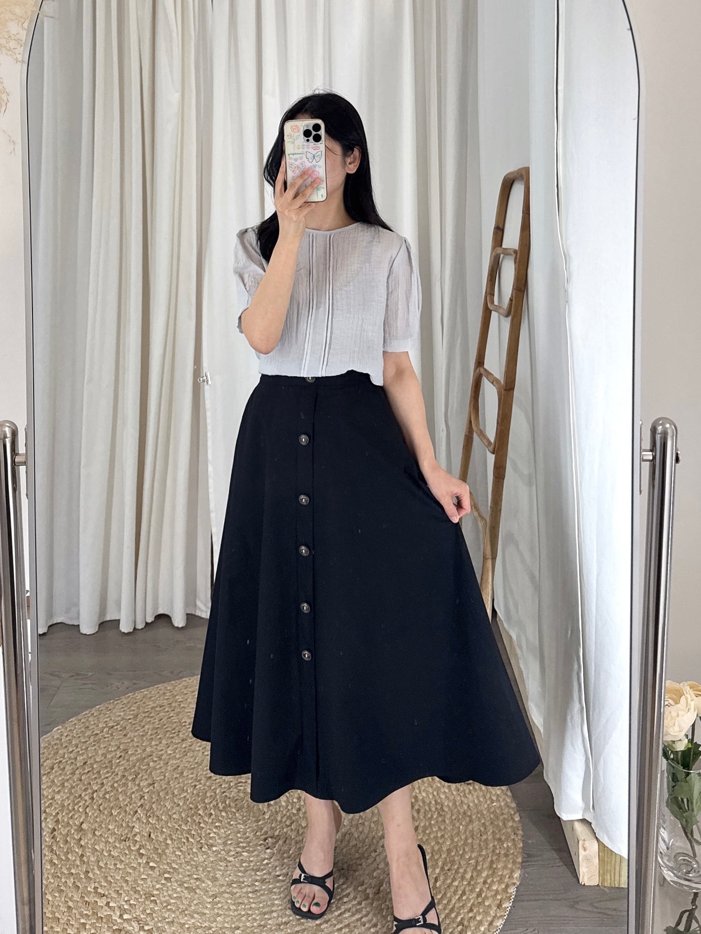 Signal Button Skirt