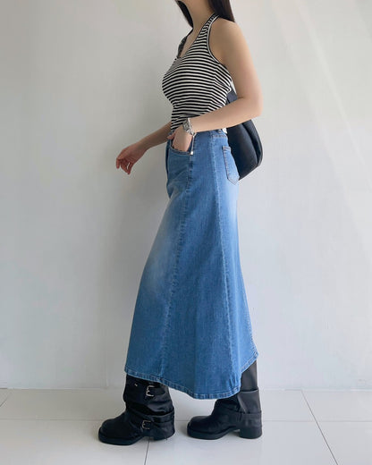 * A-Line Front Pocket Skirt