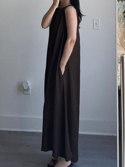 Titi Pleated Sleeveless Dress - AdoreMeU
