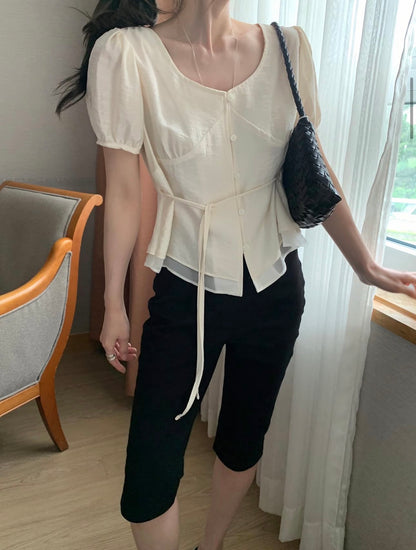 * Half Sleeve Shirring Blouse