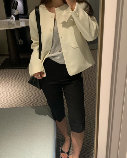 *Short Capri Pants