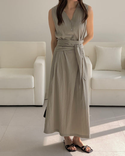 * Dove Sleeveless Maxi Dress