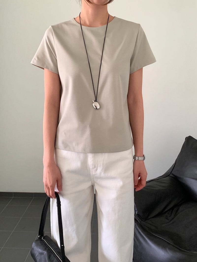 Silky Round Tee (~4/19)