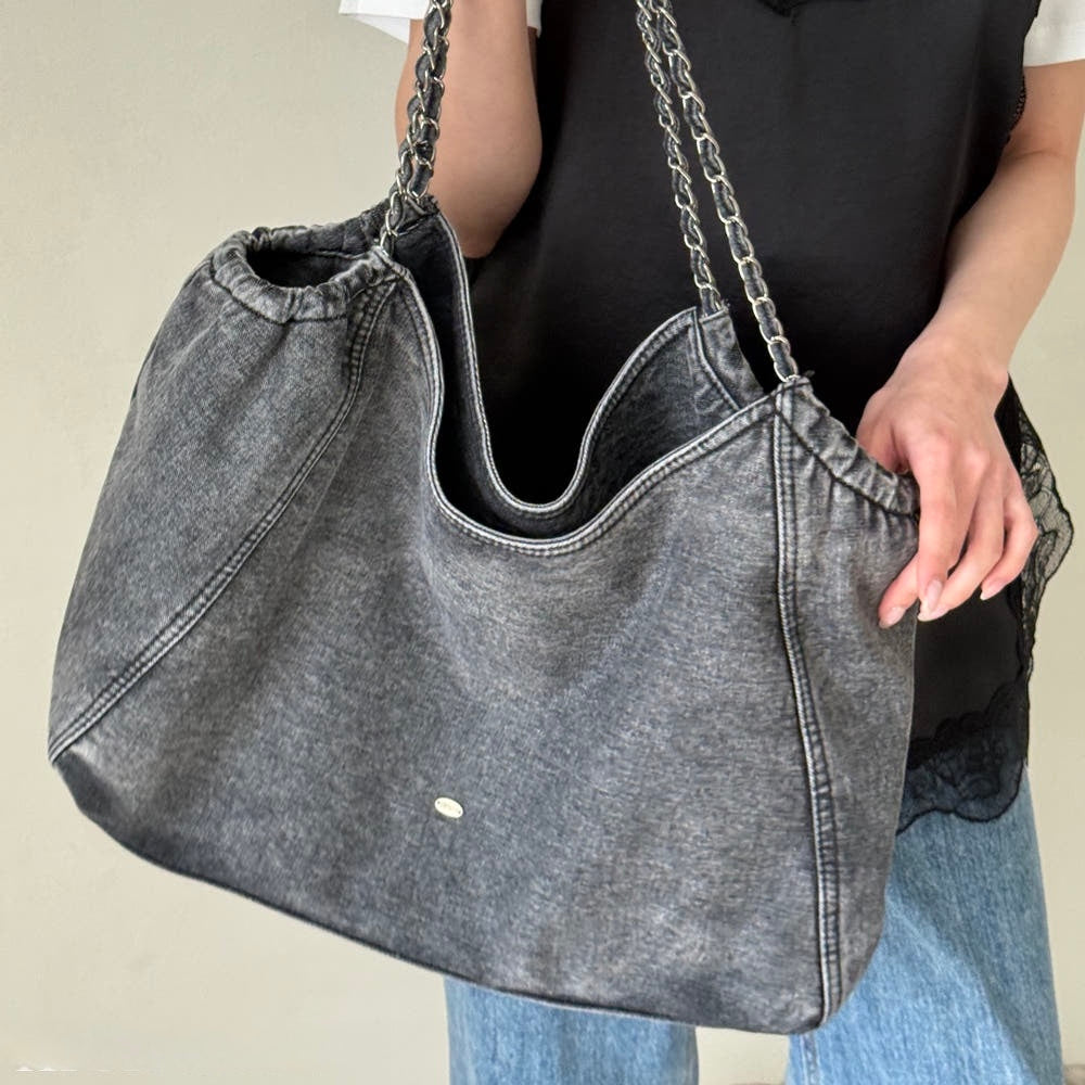 * Arc Big Shoulder Bag