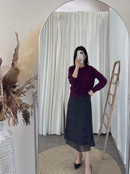 Round Neck Cardigan(~10/29)