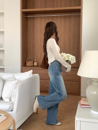 * light blue semi-wide denim