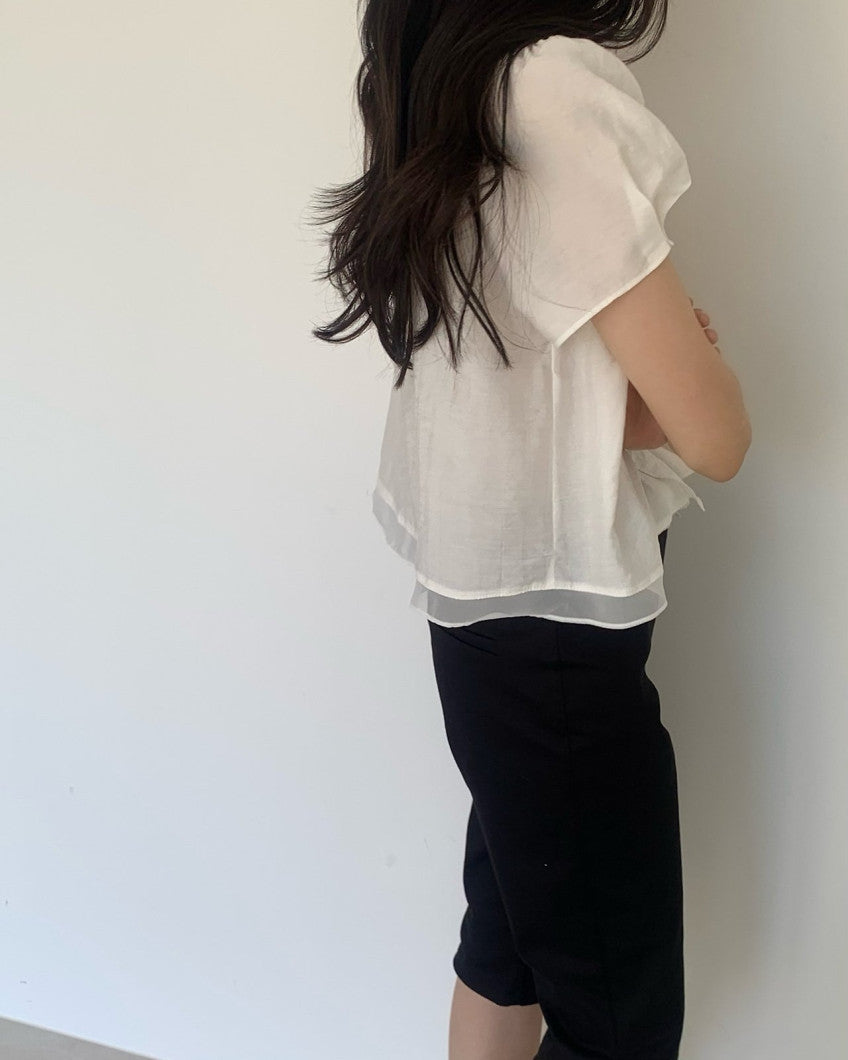 * Mori Pintuck Frill Blouse