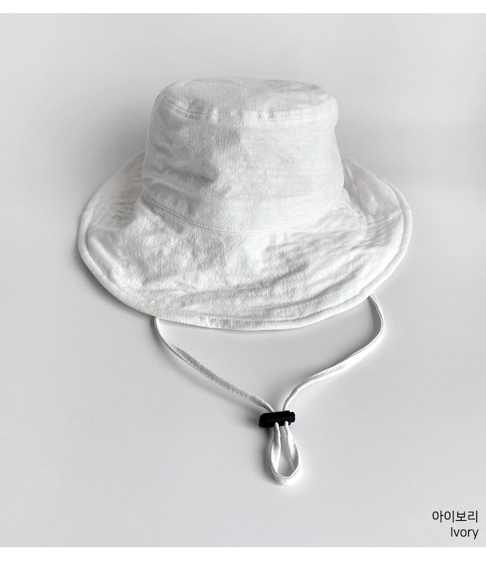 String Bucket Hat