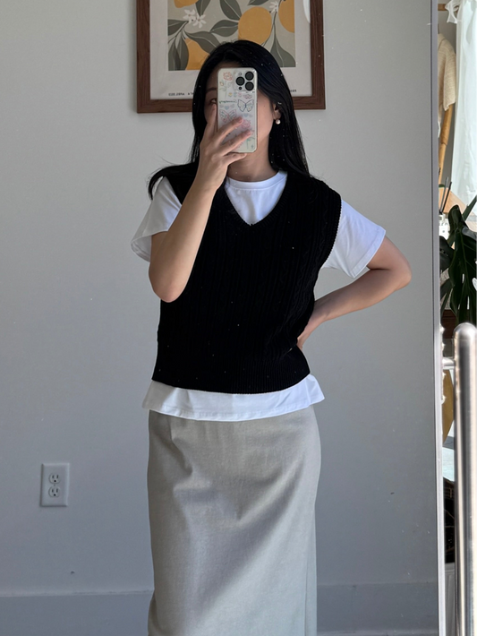 Cable Vneck Vest - AdoreMeU