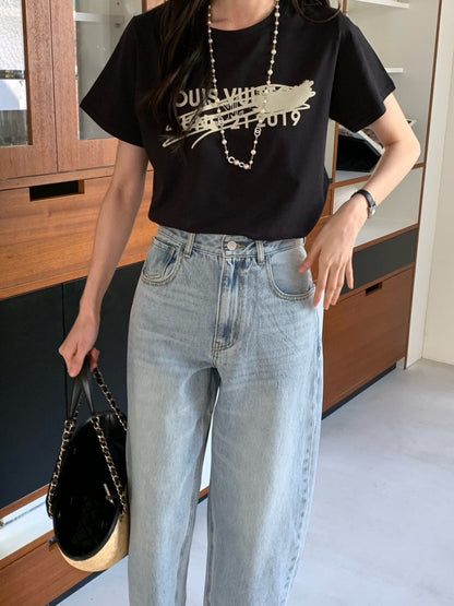 * Louis Silket T-Shirt