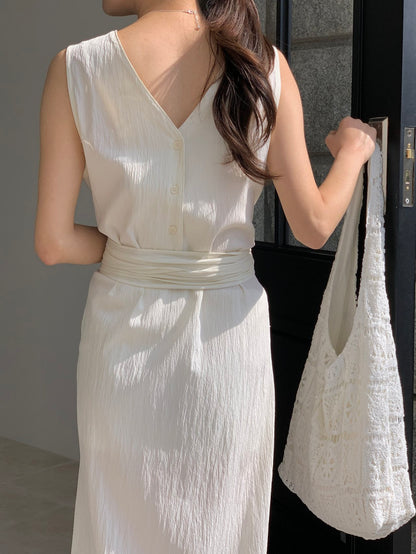 * Dove Sleeveless Maxi Dress