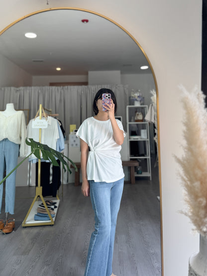 Twist Hem Tee - AdoreMeU
