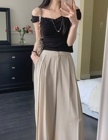 * Airy Pleated Wide Slacks