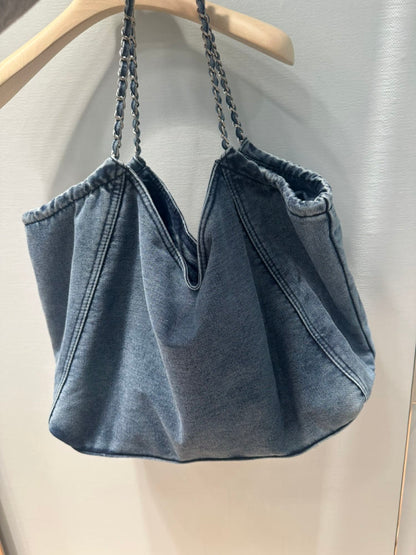 * Arc Big Shoulder Bag