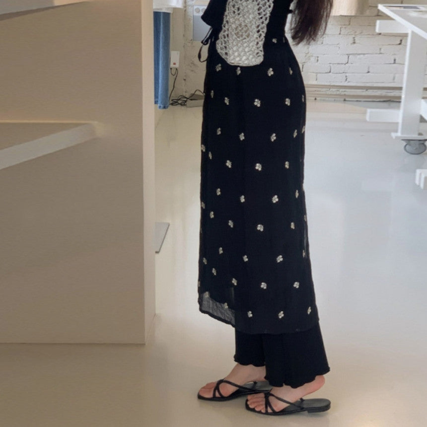 *Floral Embroidered Chiffon Skirt