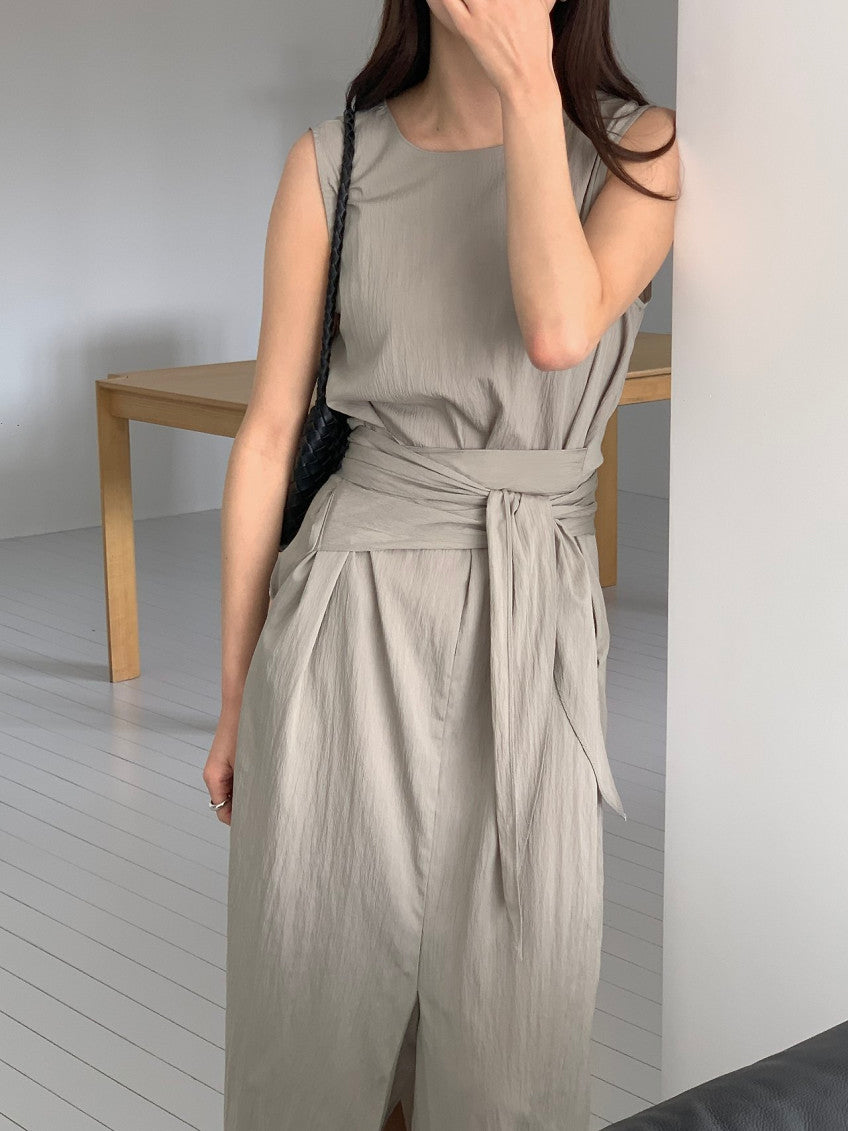 * Dove Sleeveless Maxi Dress