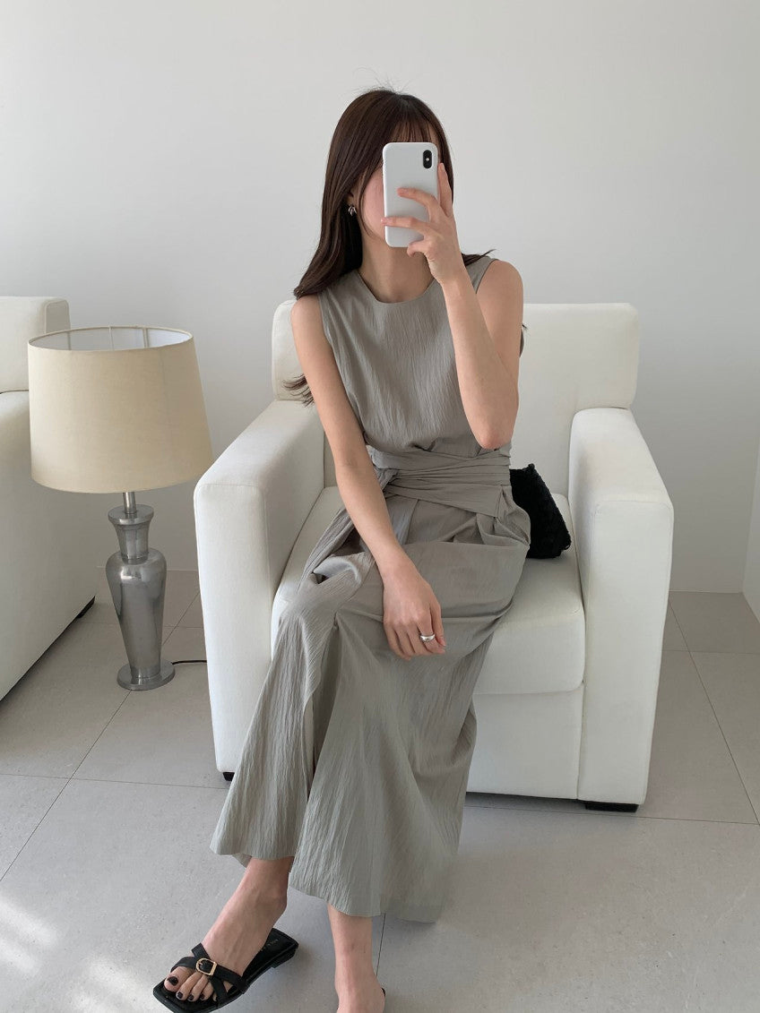 * Dove Sleeveless Maxi Dress