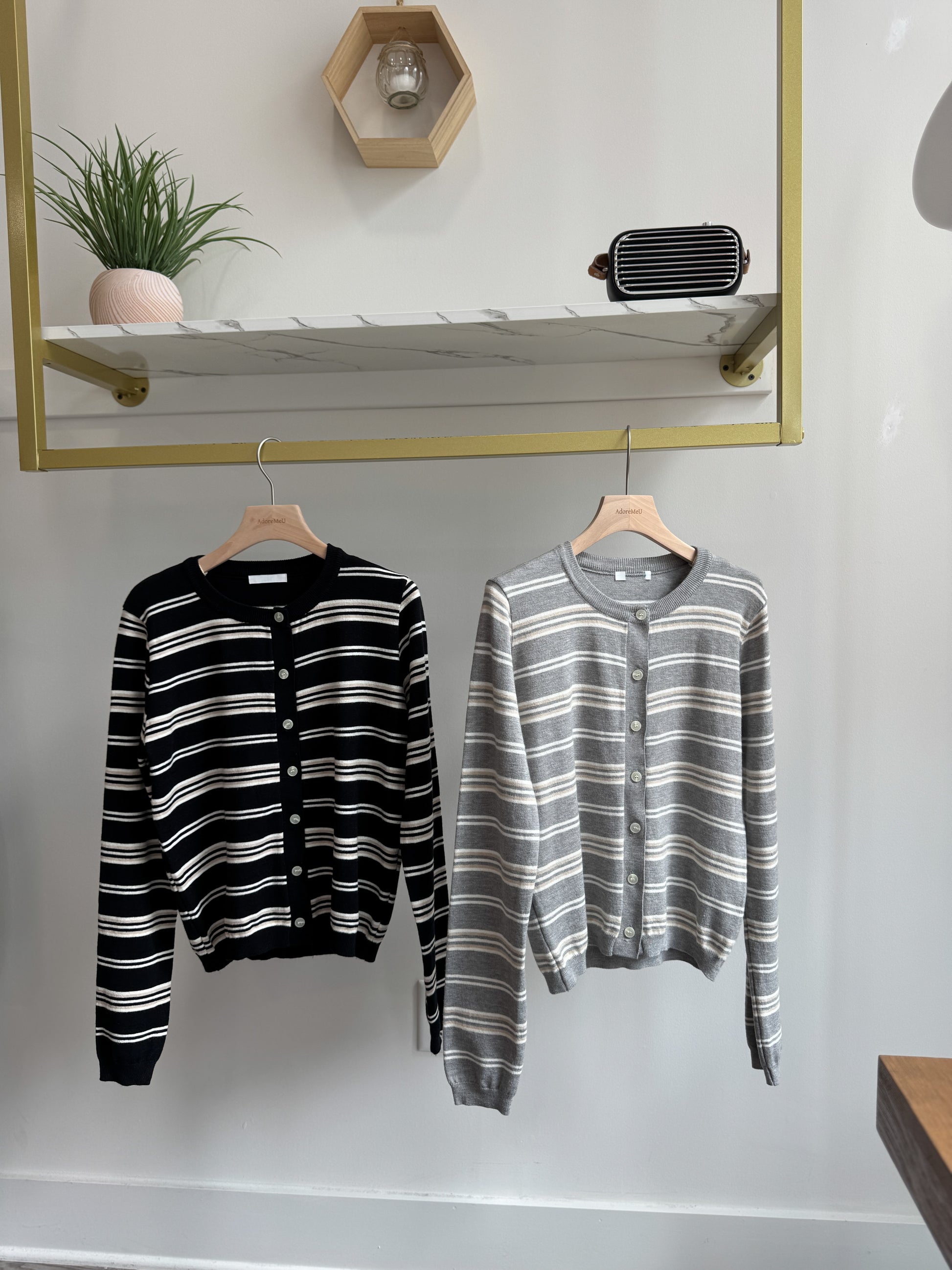 Regular Stripe Cardigan - AdoreMeU