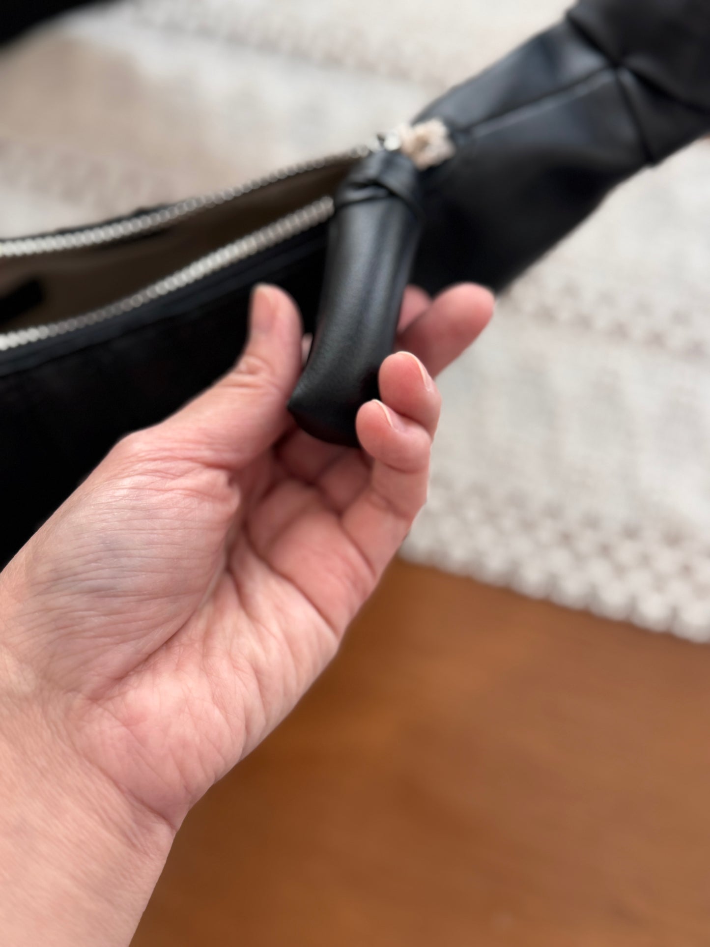 Cowhide Croissant Bag (Preorder)