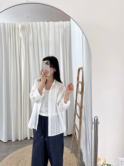 Lace Overfit Shirt(~3/29)