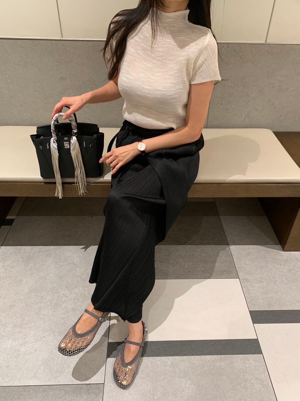 (PRE-ORDER)Beaded Mesh Flat Shoes 6/18