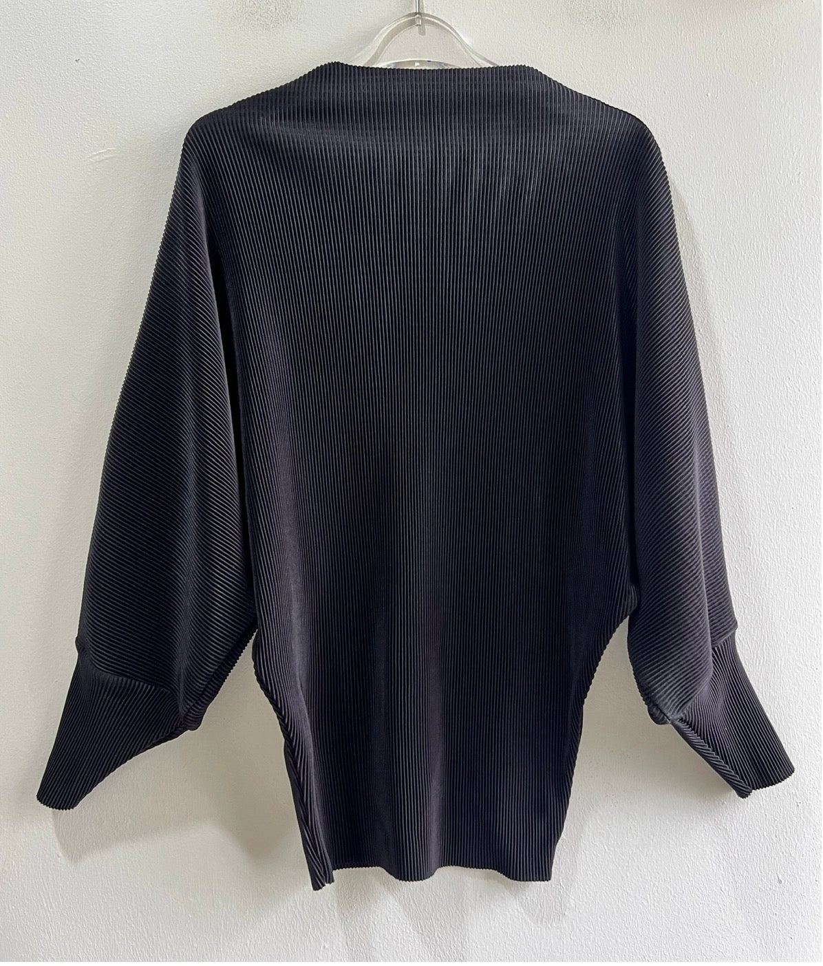 Pleats Tee(~10/3)