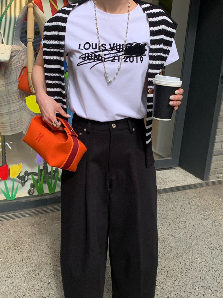 * Louis Silket T-Shirt