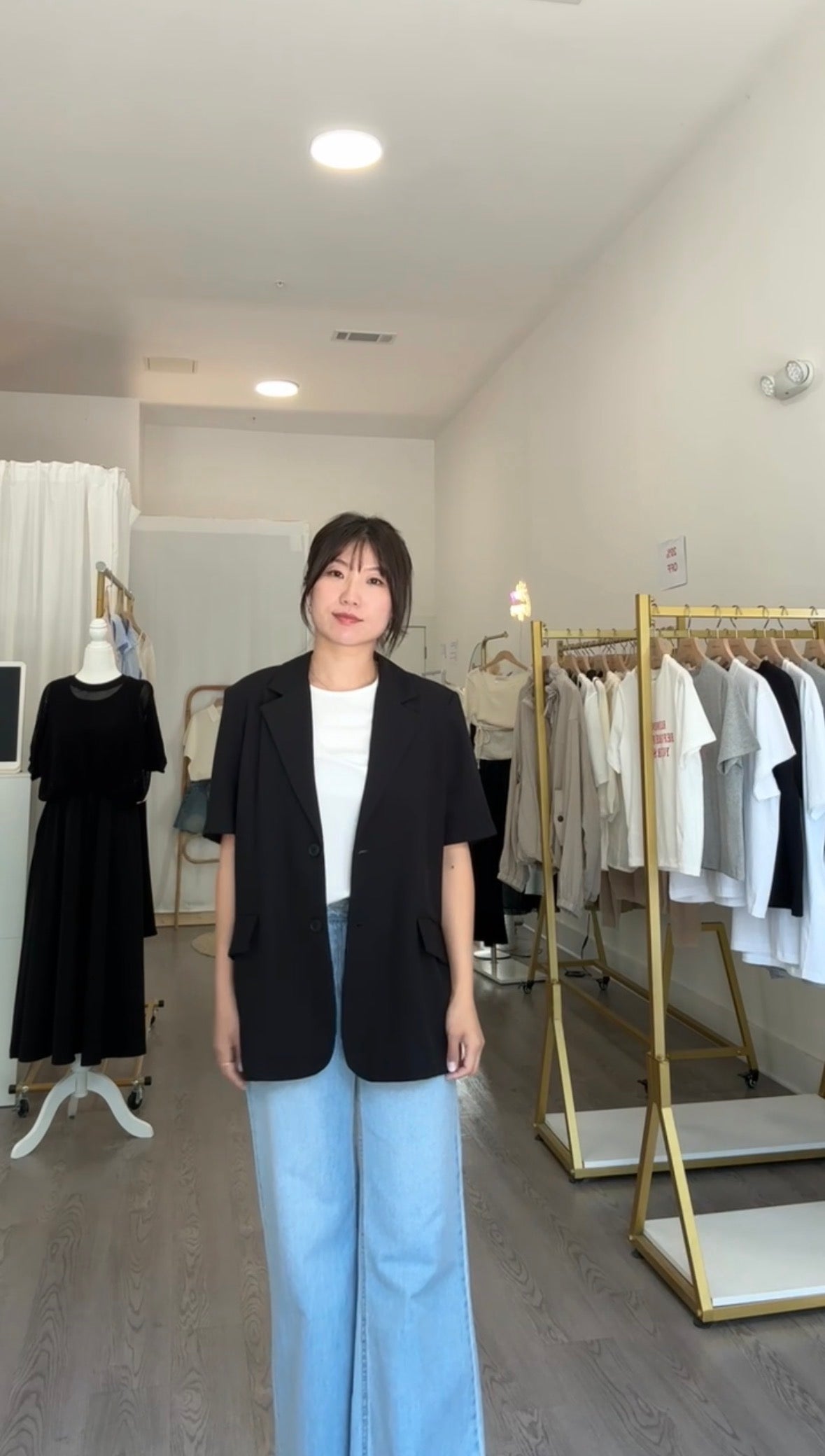 Summer Back Slit Jacket (~6/29)