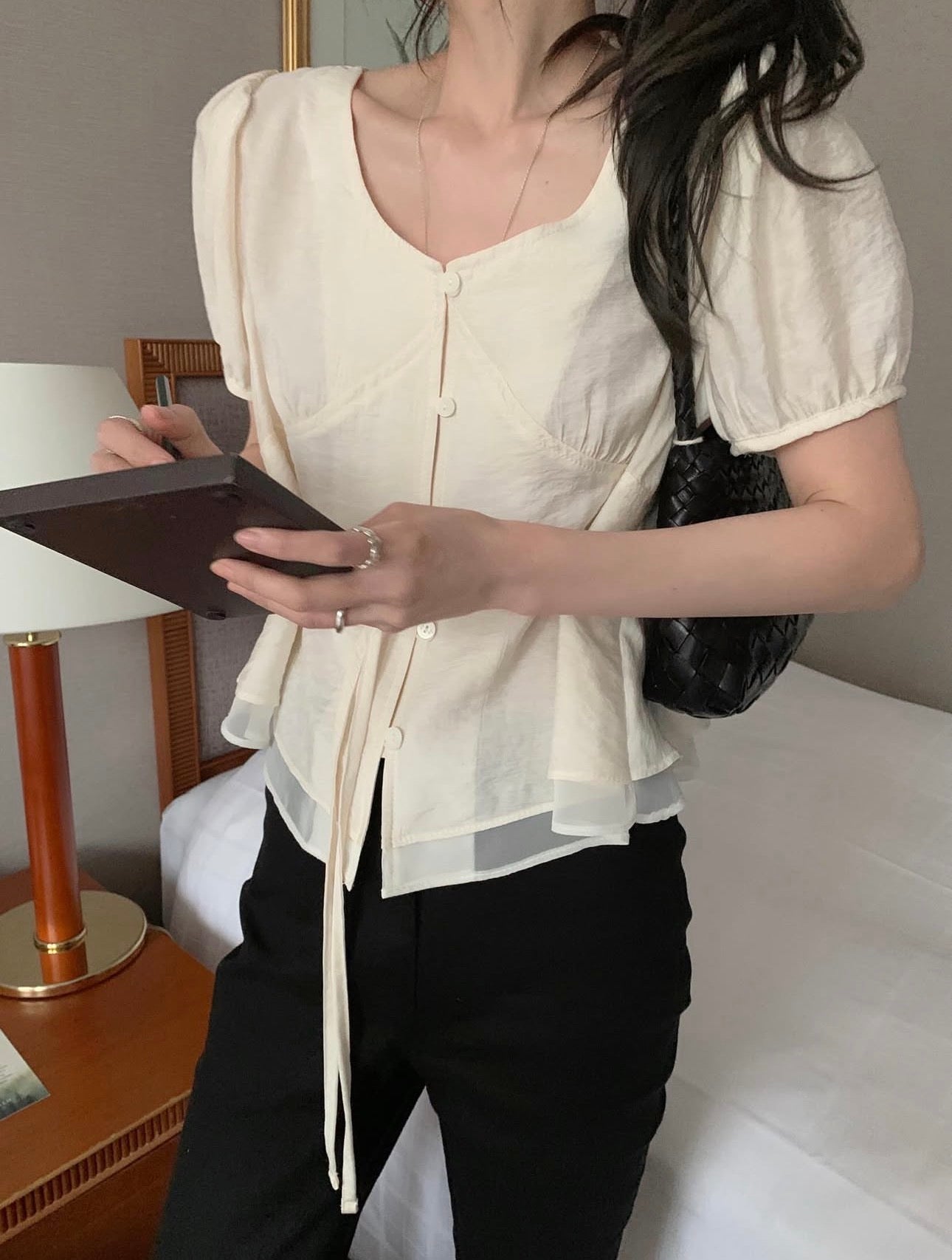 * Half Sleeve Shirring Blouse
