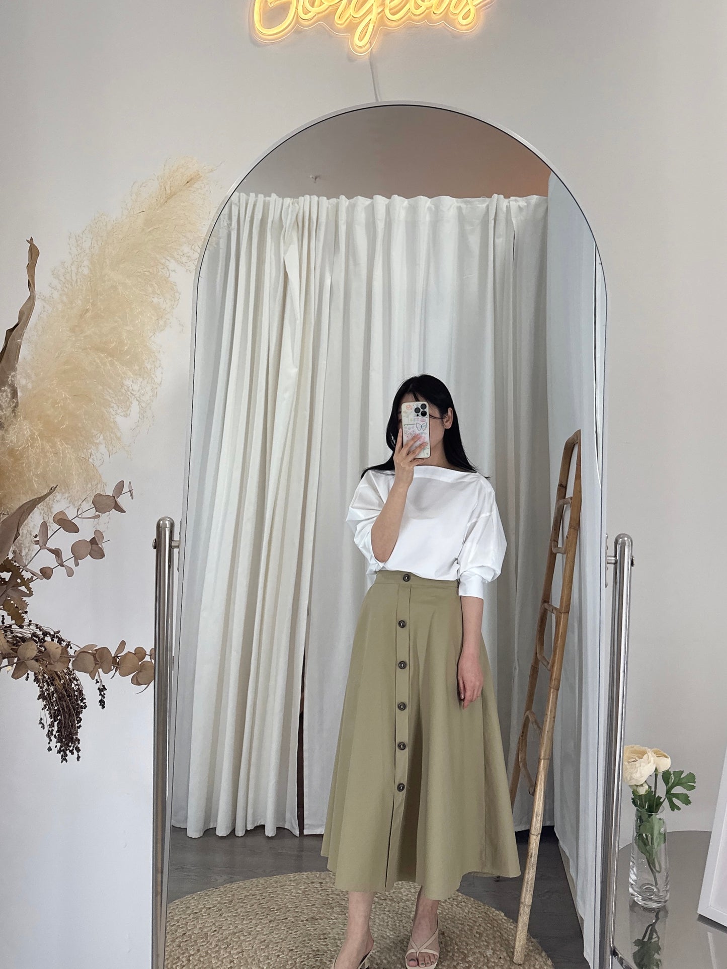 Signal Button Skirt
